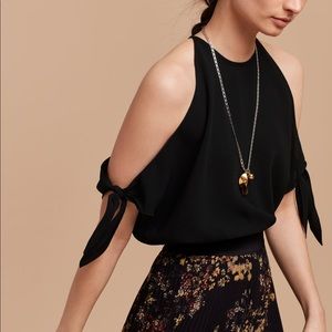 NWT! Aritzia | Wilfred - Black Cholet Blouse | XS